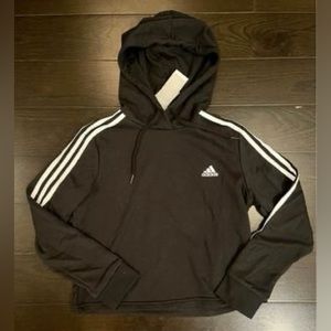 NEW Adidas Women’s Crop Sweatshirt (Medium)